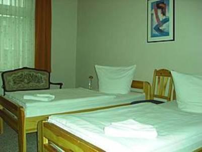 Hotel Am Stern Γκελσενκίρτσεν Εξωτερικό φωτογραφία