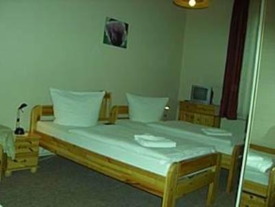 Hotel Am Stern Γκελσενκίρτσεν Εξωτερικό φωτογραφία
